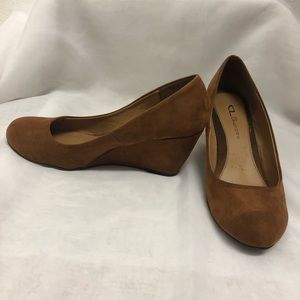 Slightly Used CL by Laundry Wedge Pumps